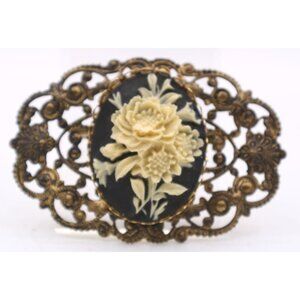 Victorian Floral Cameo Brooch Pin Brass Ornate Filigree Frame Carved Flowers Vtg